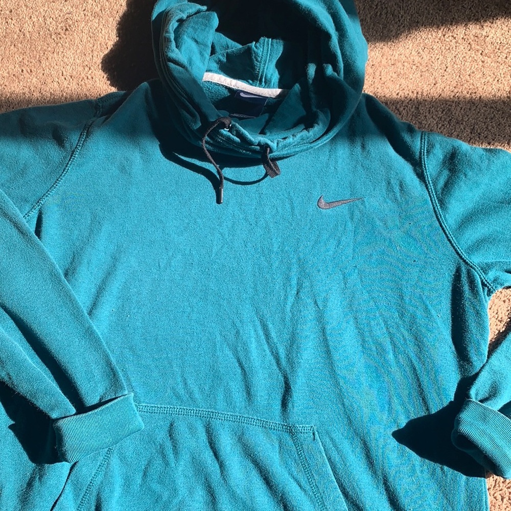 Nike size L funnel-neck hoodie